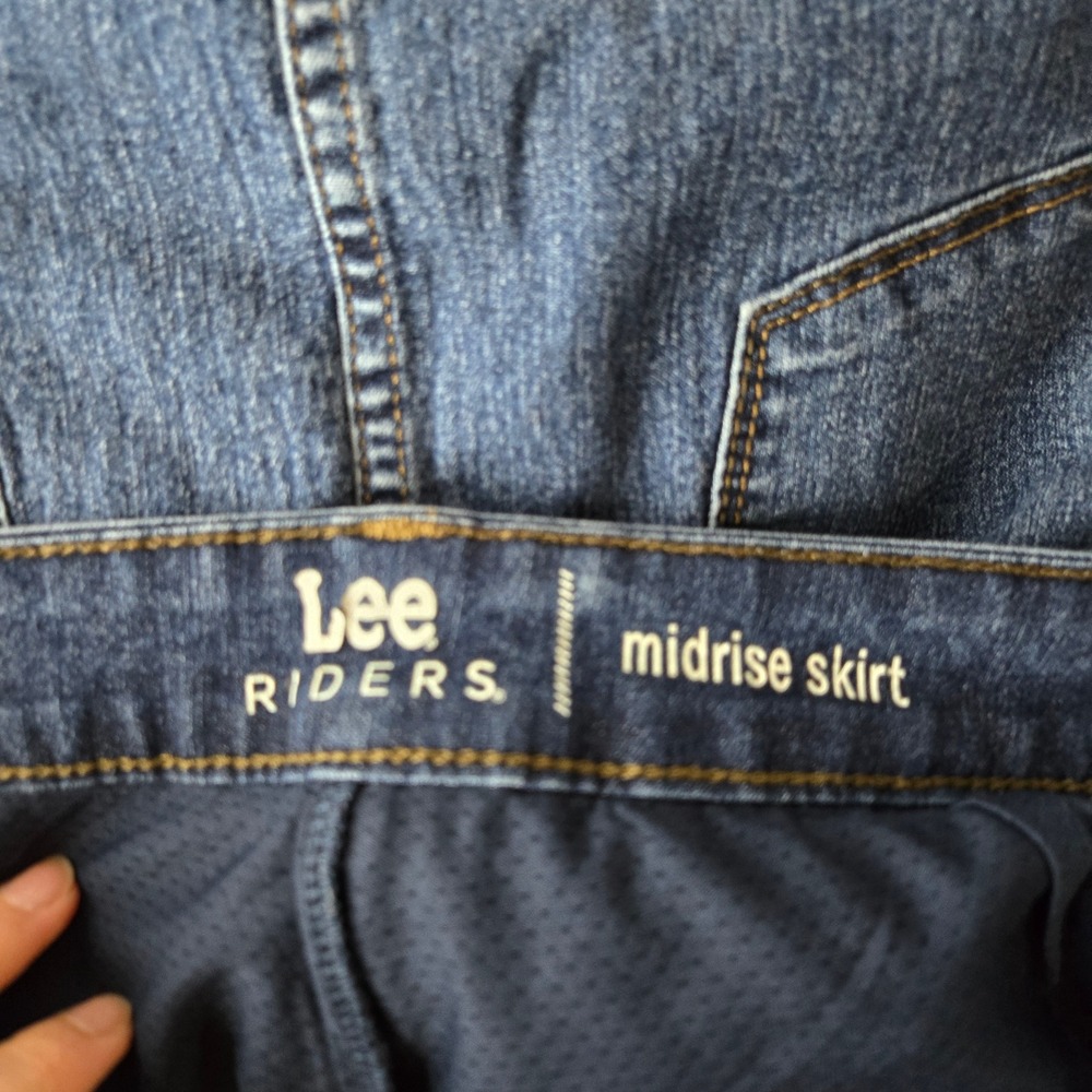 Lee Riders Womens Midrise Denim Blue Jean Skort 14M Skirt Casual Summer Dark - Picture 5 of 10